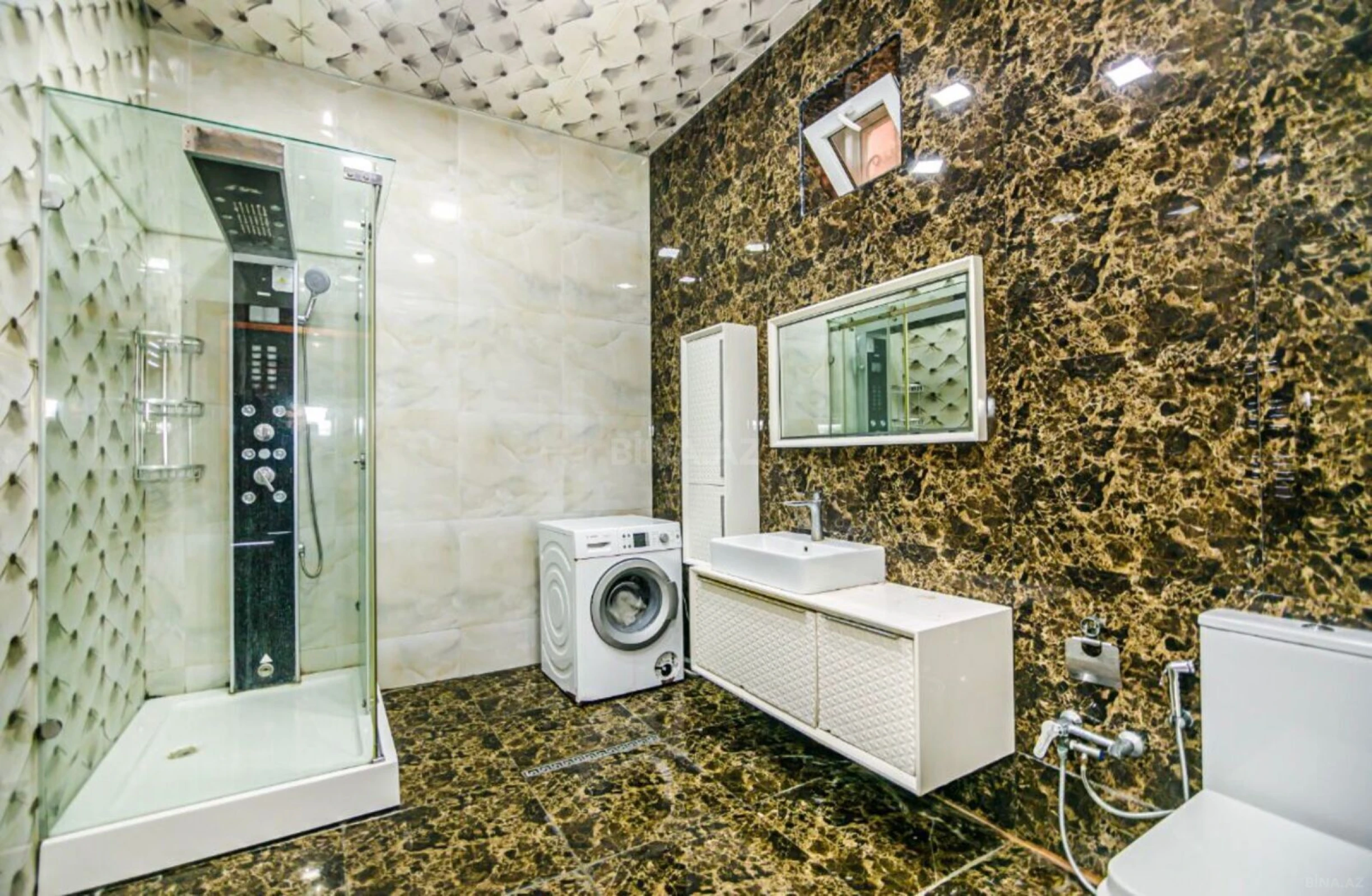 Kirayə verilir 8 otaqlı həyət evi 600 m²