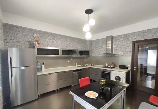 Kirayə verilir 2 otaqlı mənzil 100 m² — Bakı, Nizami 2 otaq 100.00 m²