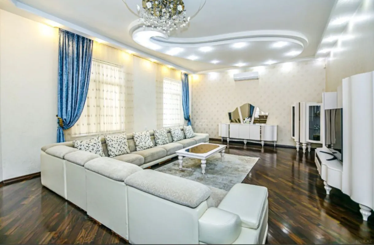 Kirayə verilir 8 otaqlı həyət evi 500 m²