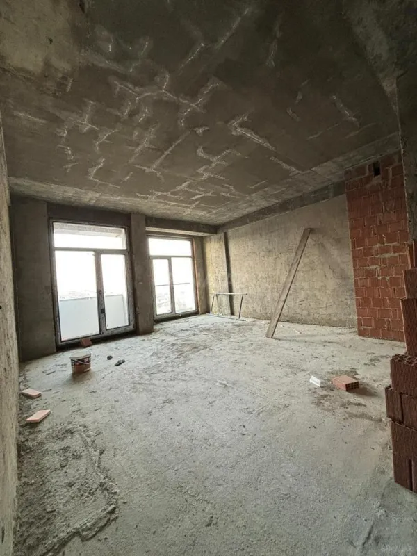 Satılır 2 otaqlı mənzil 51 m²