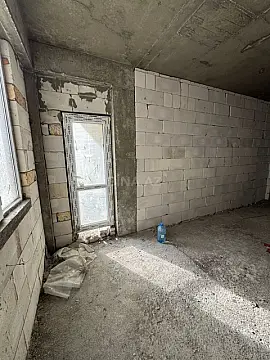 Satılır 2 otaqlı mənzil 70 m²