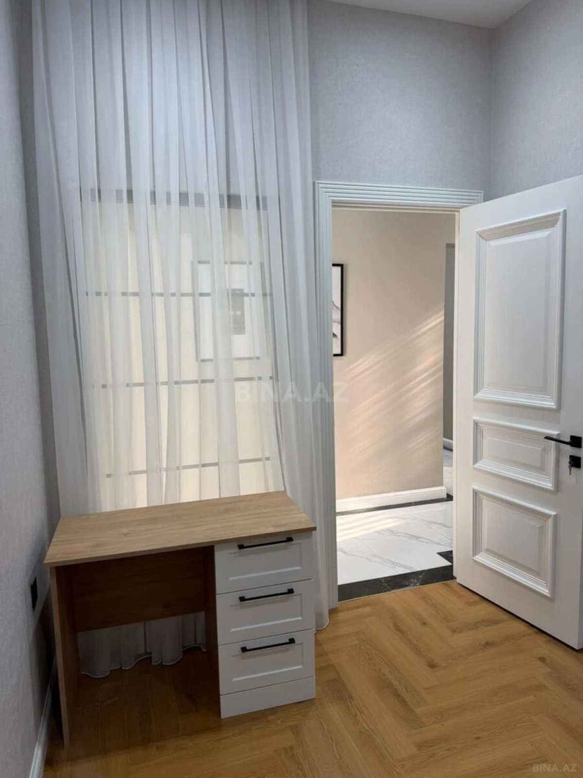 Satılır 3 otaqlı mənzil 82 m²