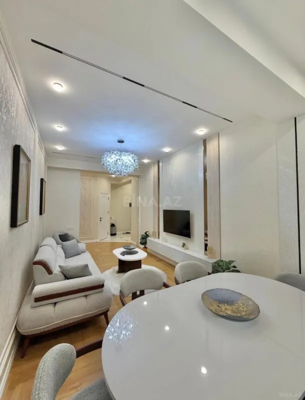 Satılır 3 otaqlı mənzil 100 m²