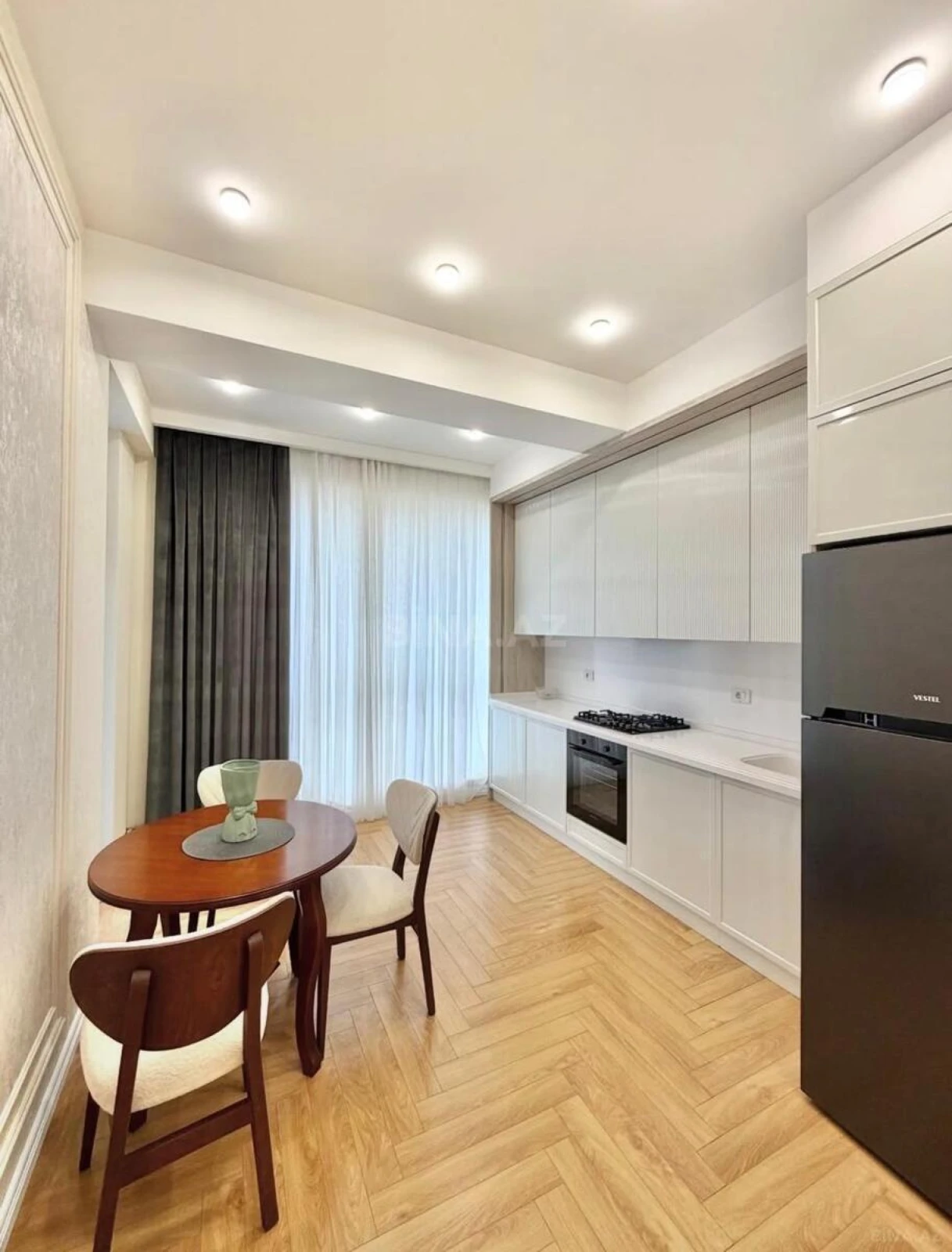 Satılır 3 otaqlı mənzil 100 m²