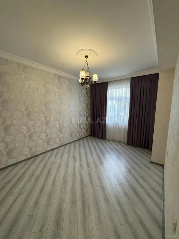 Satılır 3 otaqlı mənzil 73 m²