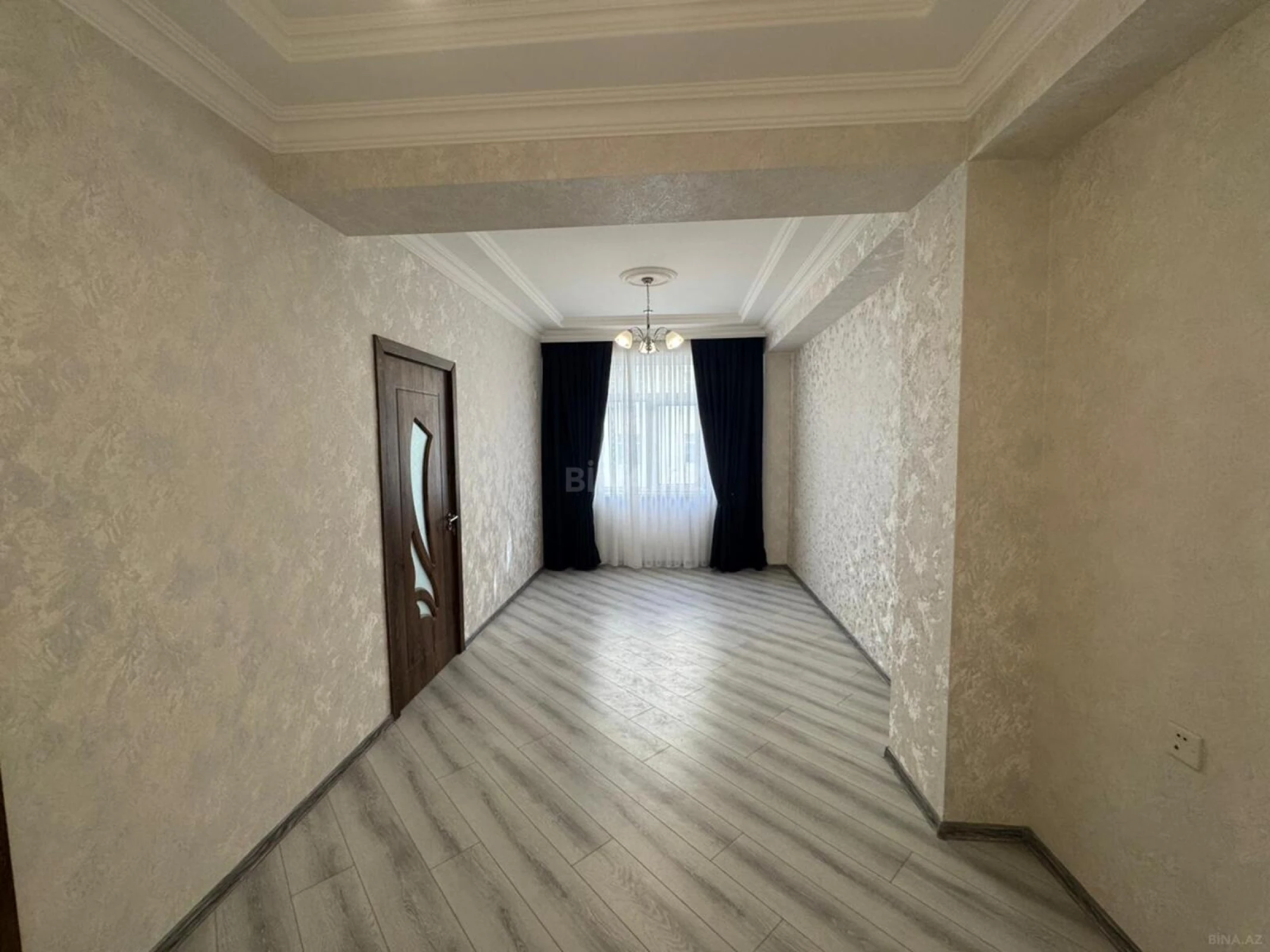 Satılır 3 otaqlı mənzil 73 m²