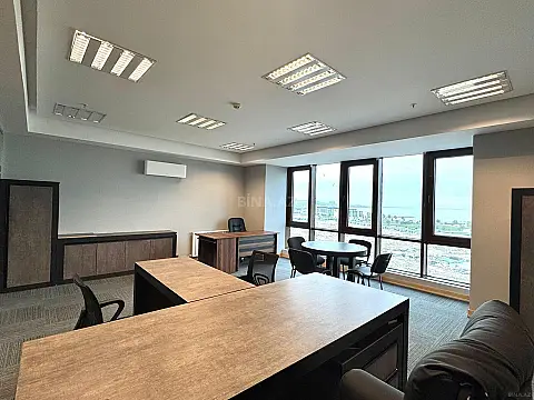 Kirayə verilir 3 otaqlı ofis 100 m²