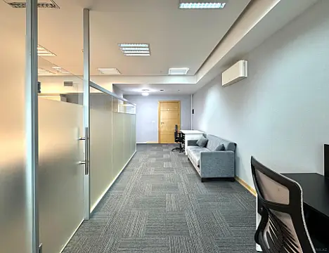 Kirayə verilir 3 otaqlı ofis 100 m²
