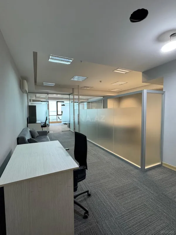 Kirayə verilir 3 otaqlı ofis 100 m²