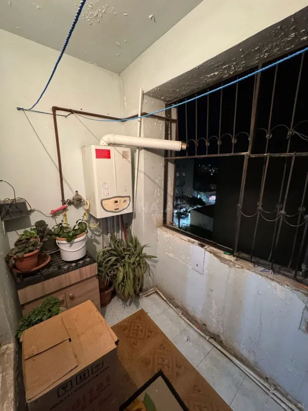 Satılır 7 otaqlı mənzil 187 m²