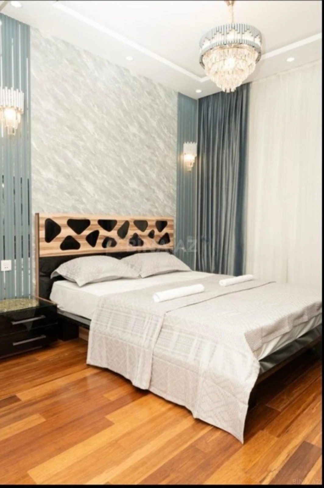 Kirayə verilir 2 otaqlı mənzil 68 m²