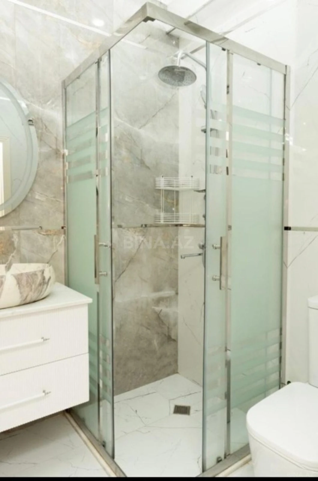 Kirayə verilir 2 otaqlı mənzil 68 m²