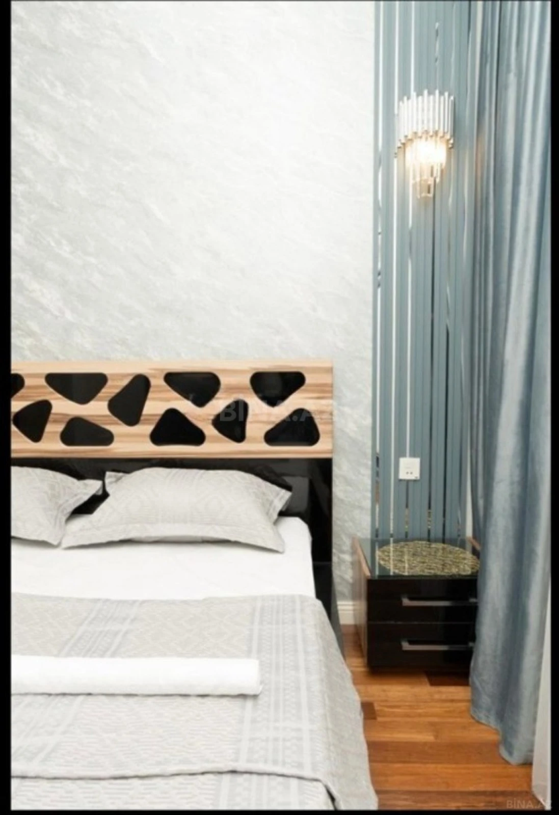 Kirayə verilir 2 otaqlı mənzil 68 m²