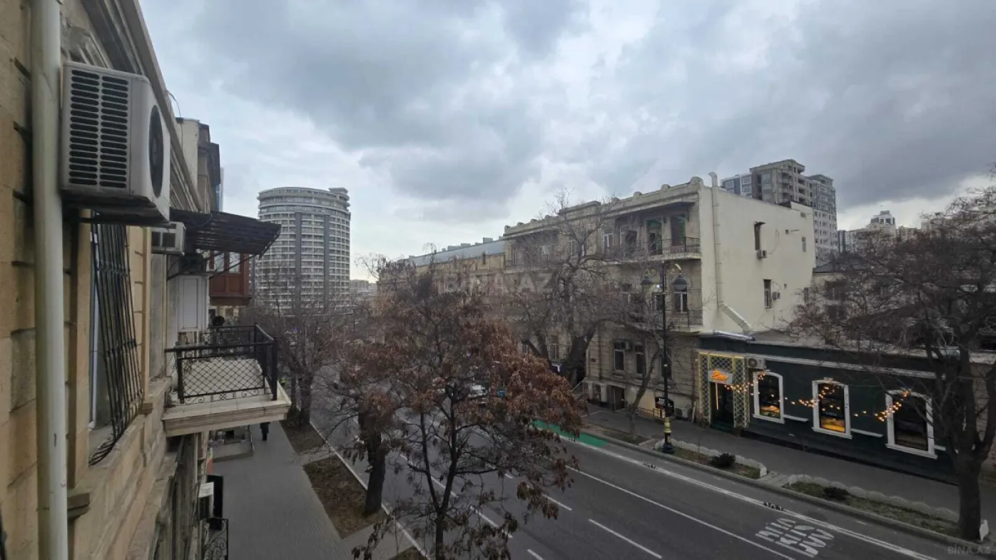 Satılır 2 otaqlı mənzil 51 m²