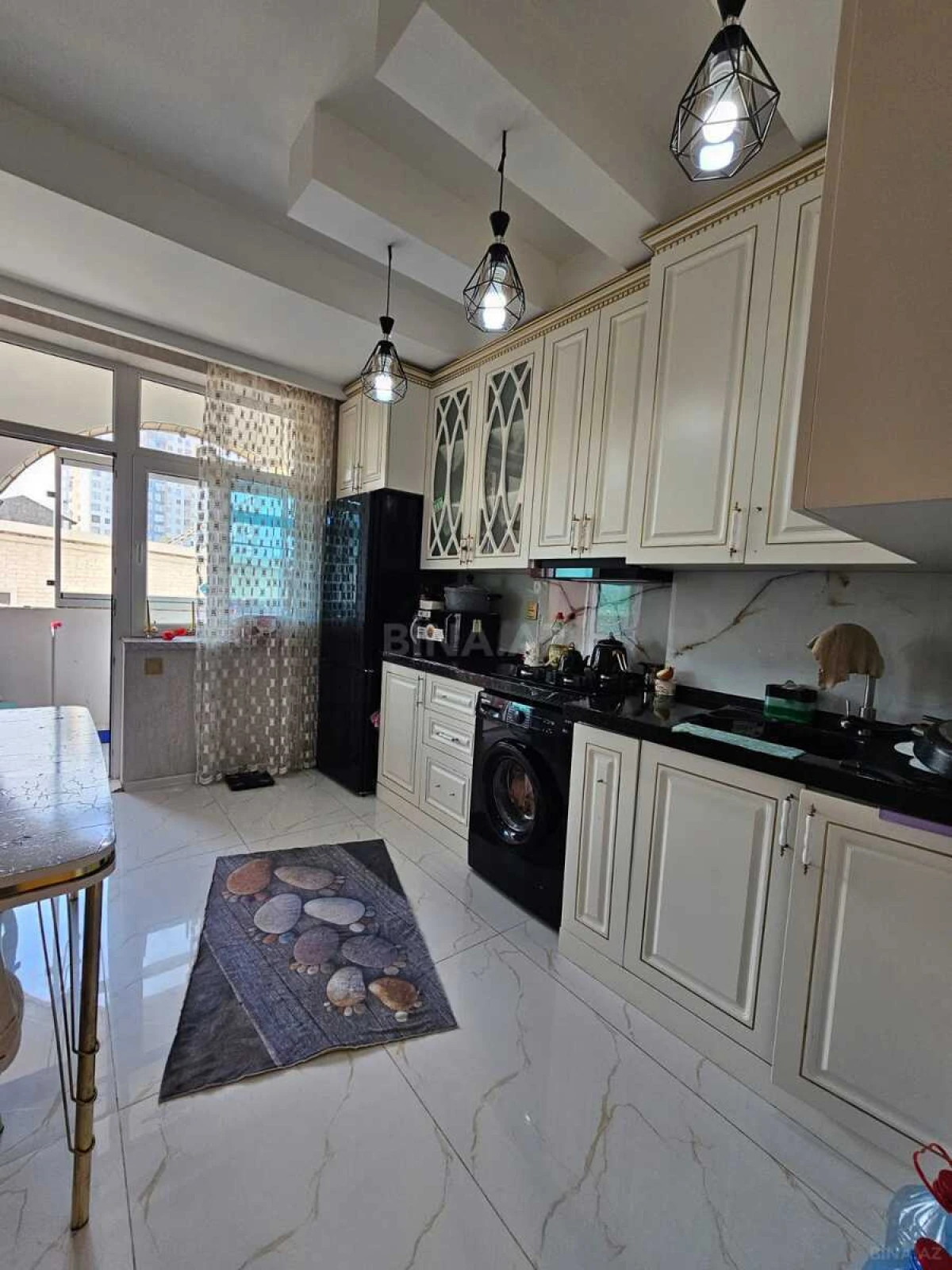 Satılır 3 otaqlı mənzil 88 m²