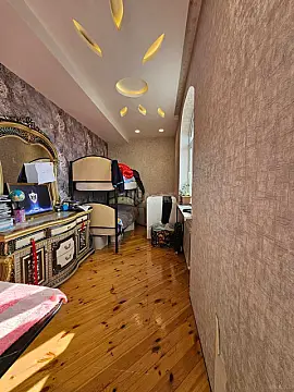 Satılır 3 otaqlı mənzil 88 m²