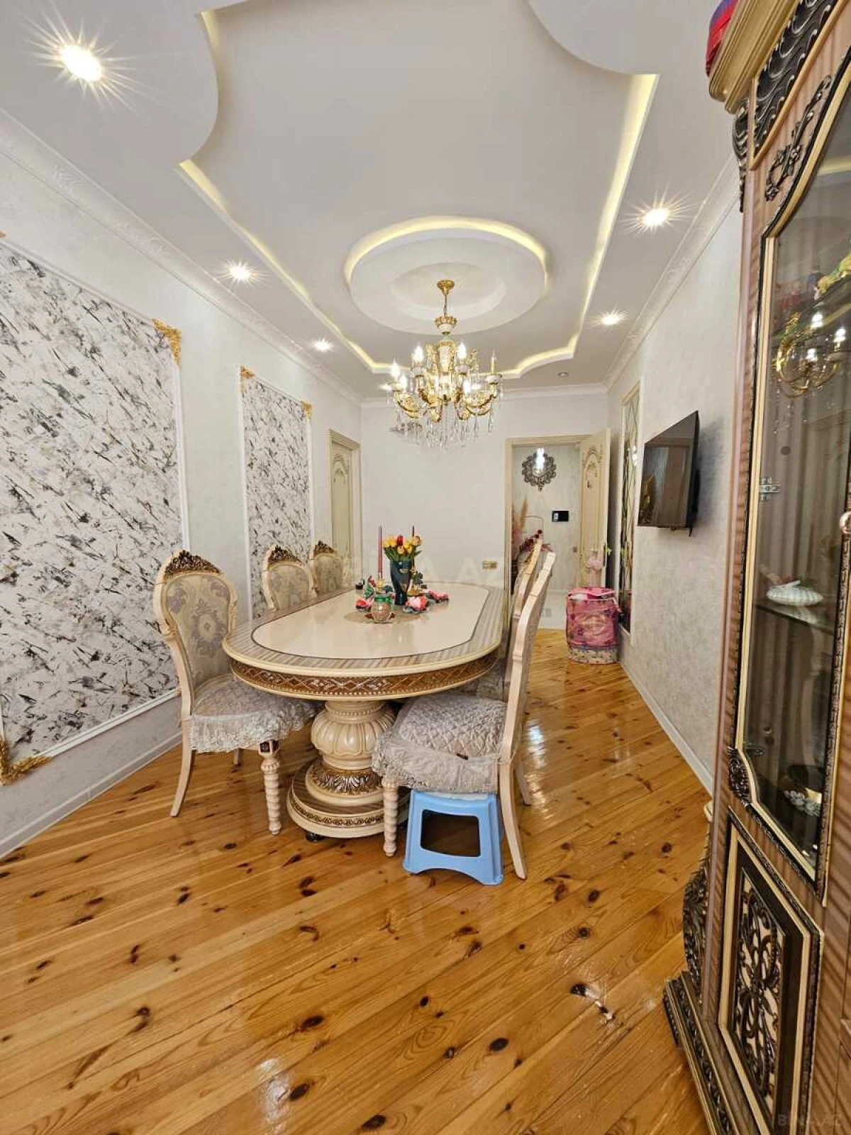 Satılır 3 otaqlı mənzil 88 m²