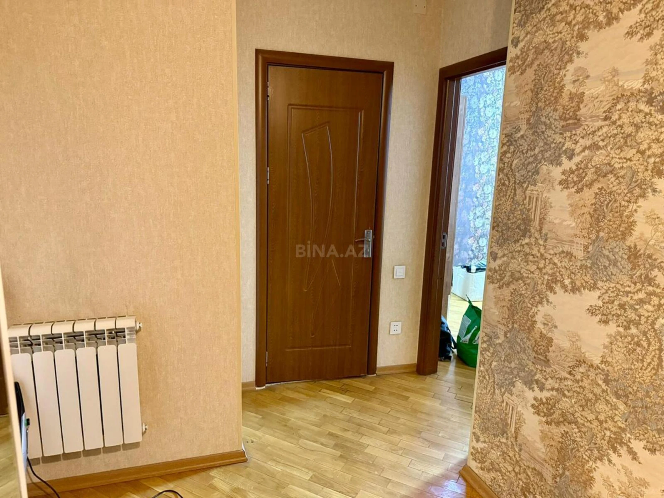 Satılır 2 otaqlı mənzil 90 m²