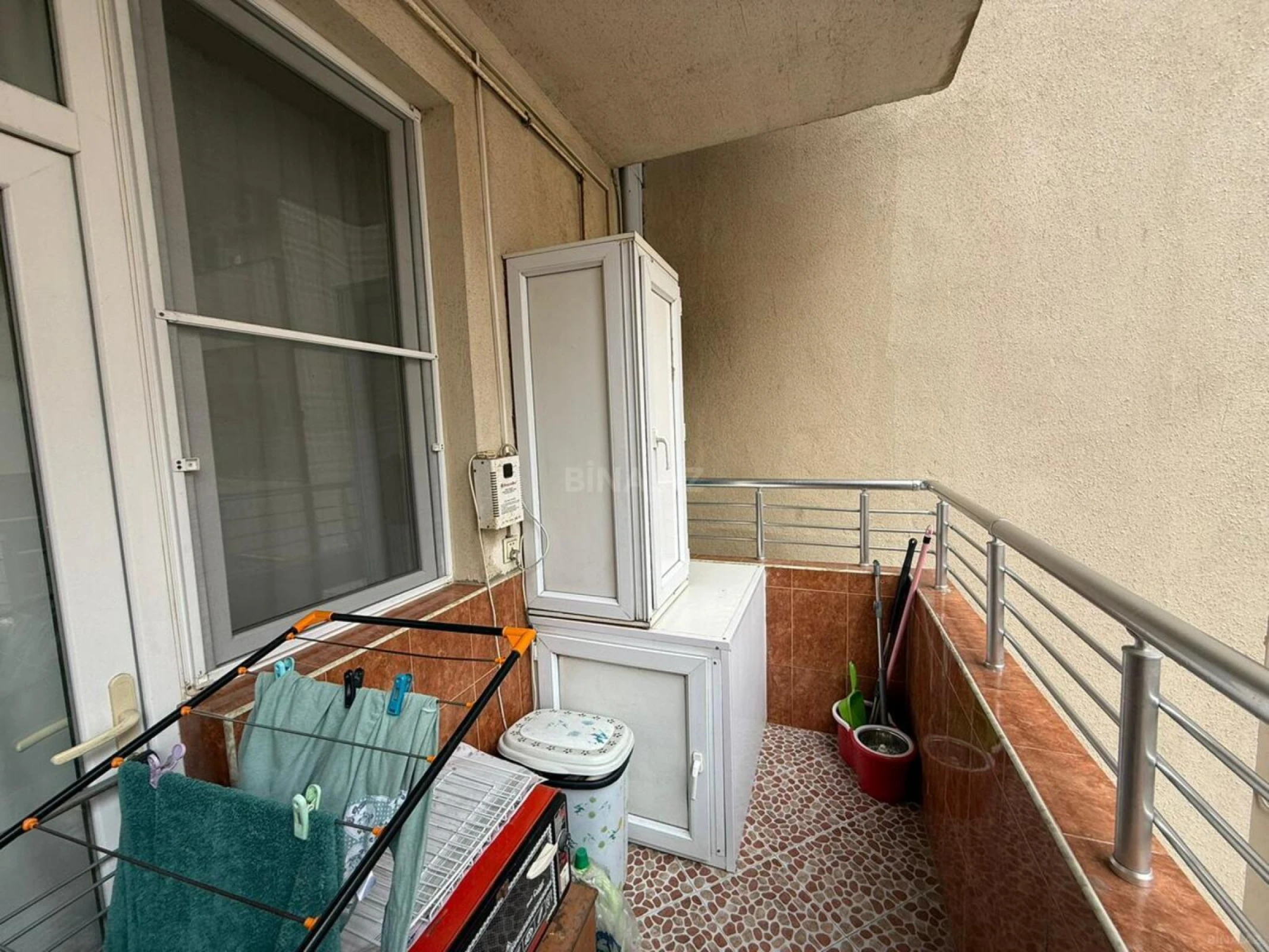 Satılır 2 otaqlı mənzil 90 m²