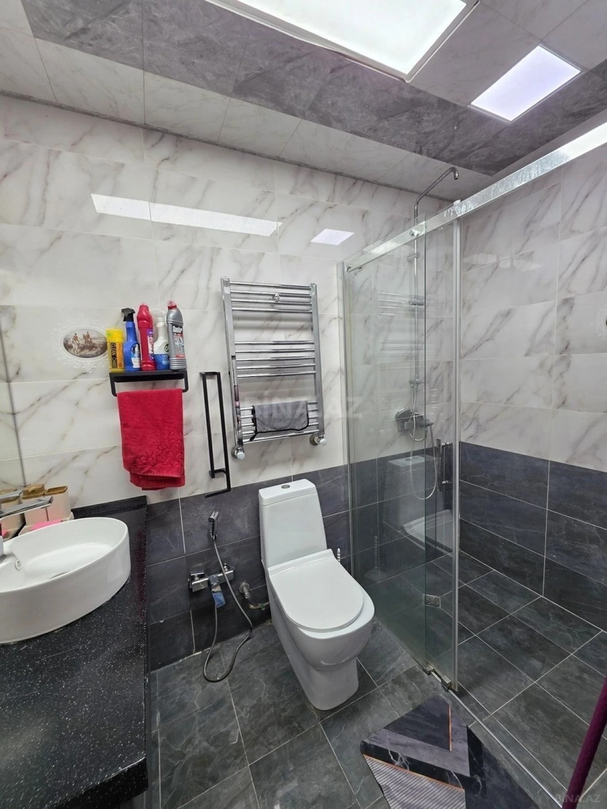 Kirayə verilir 3 otaqlı mənzil 88 m²