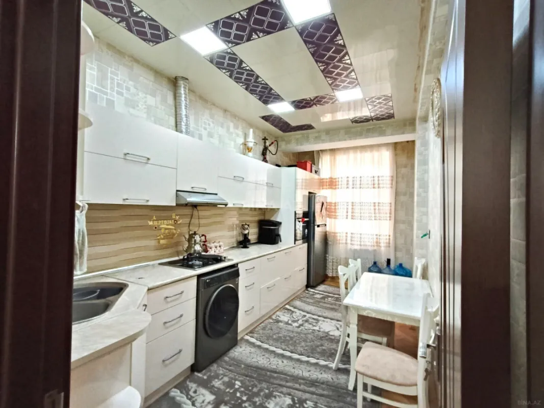 Satılır 3 otaqlı mənzil 95 m²