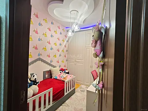 Satılır 3 otaqlı mənzil 95 m²