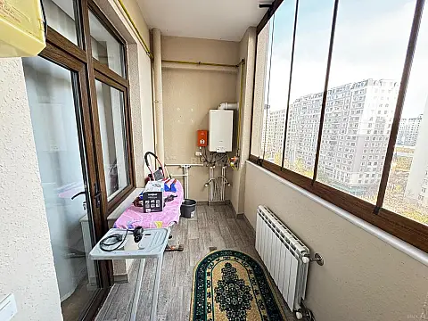 Kirayə verilir 2 otaqlı mənzil 100 m²