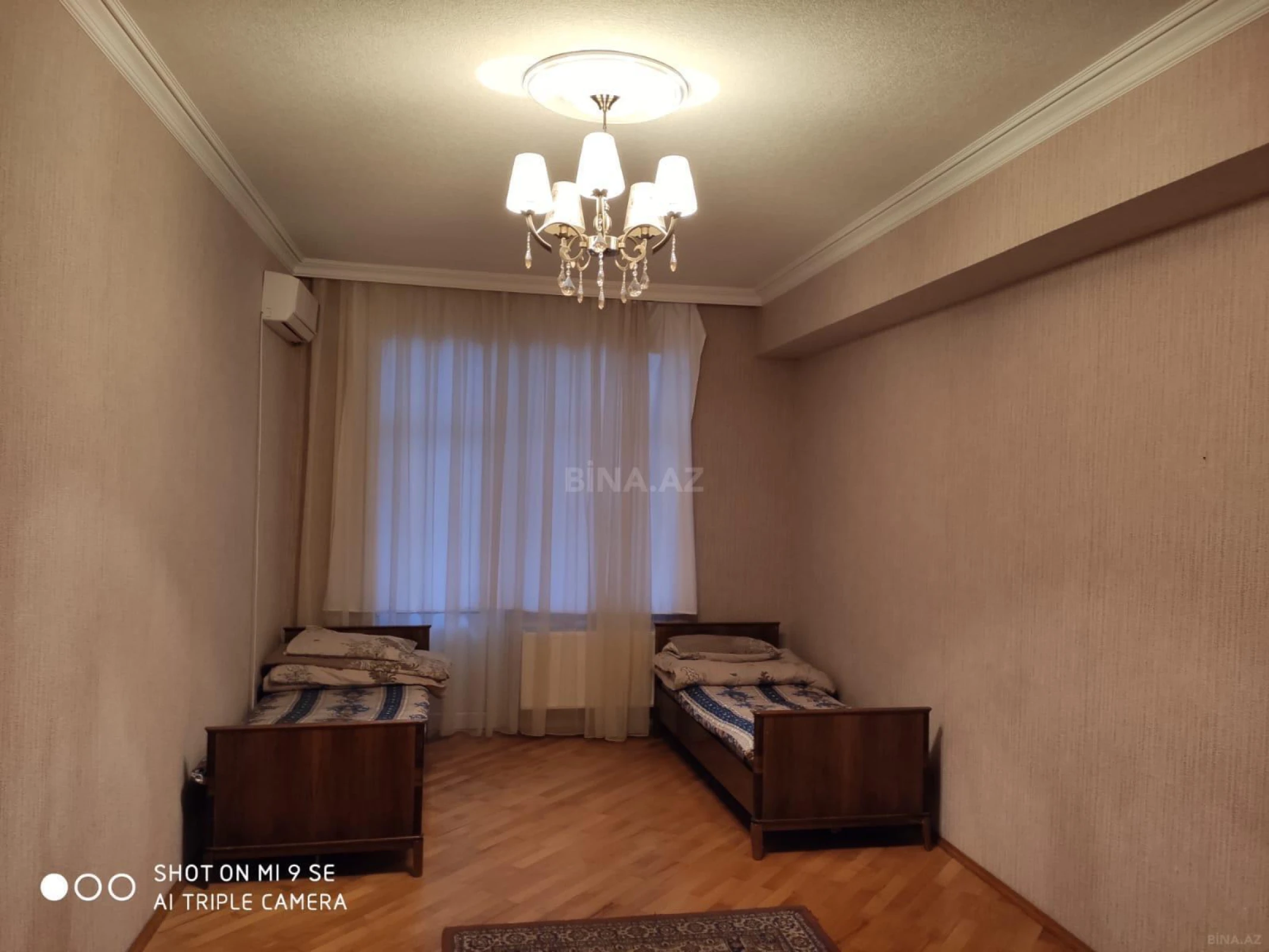 Kirayə verilir 3 otaqlı mənzil 156 m²
