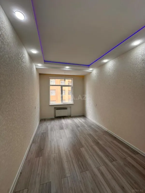 Satılır 3 otaqlı mənzil 107 m²