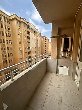 Satılır 3 otaqlı mənzil 107 m² — Bakı 3 otaq 107.00 m²