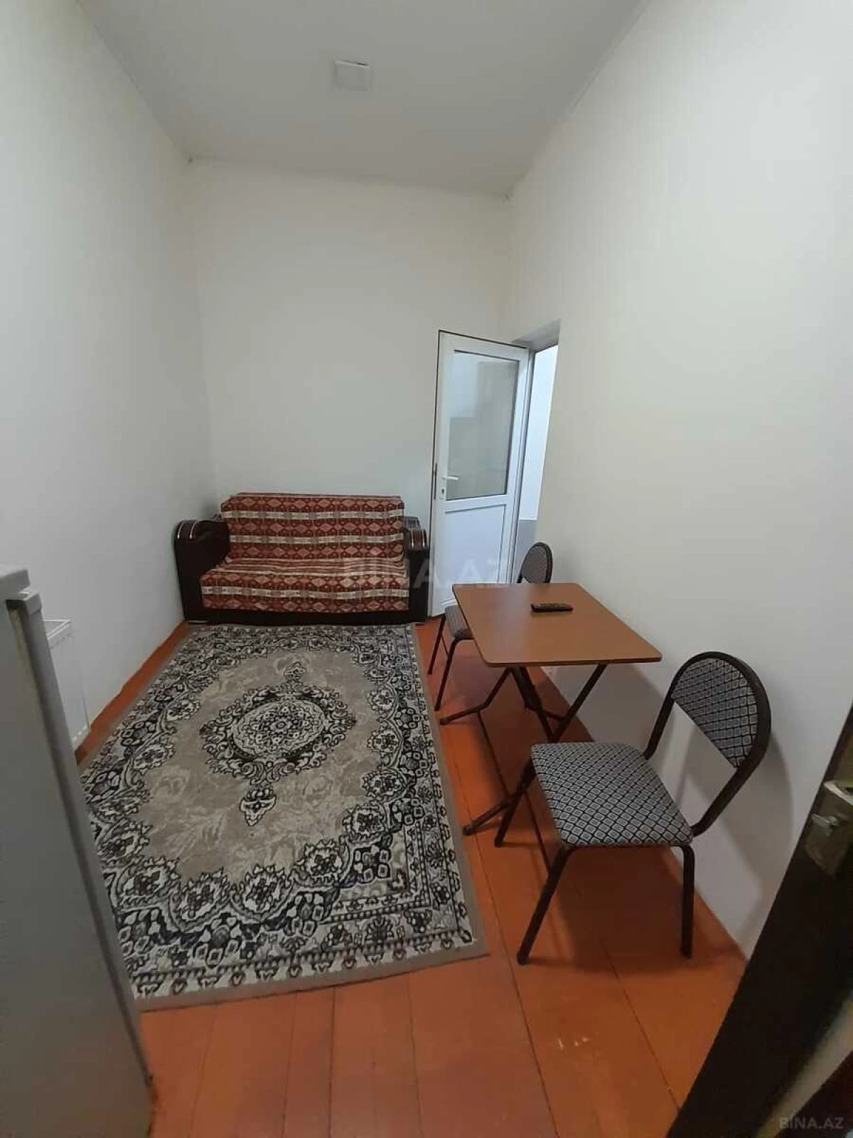 Kirayə verilir 2 otaqlı mənzil 45 m²