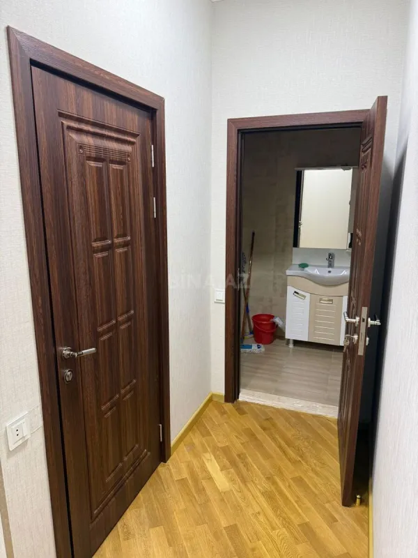 Satılır 3 otaqlı mənzil 82 m²