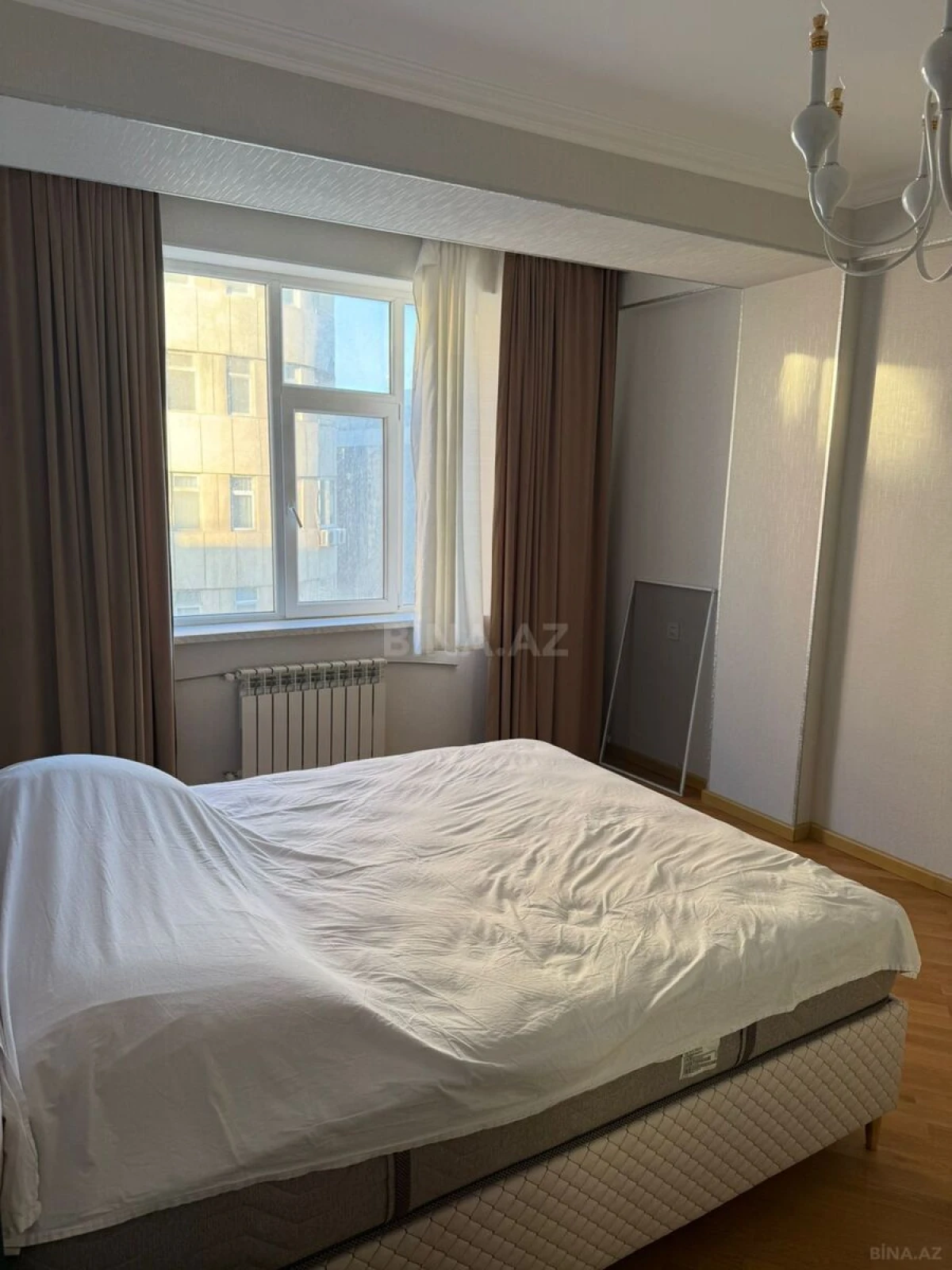 Satılır 3 otaqlı mənzil 82 m²