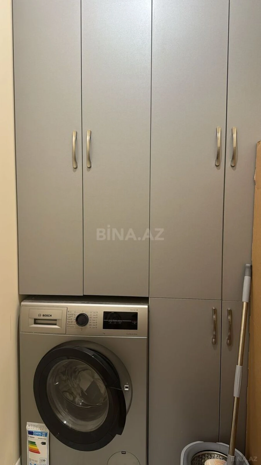 Satılır 3 otaqlı mənzil 157 m²