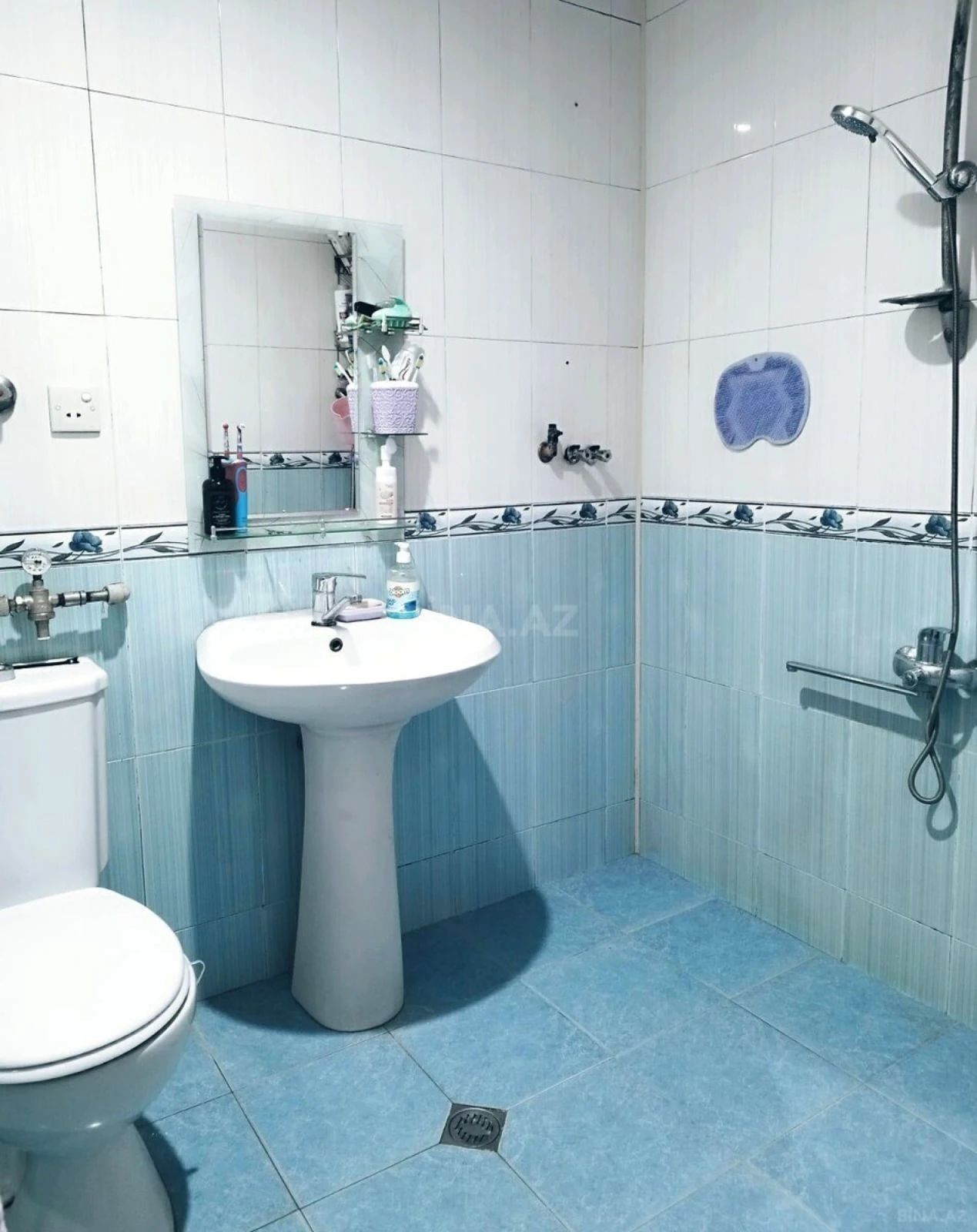 Satılır 3 otaqlı mənzil 82 m²