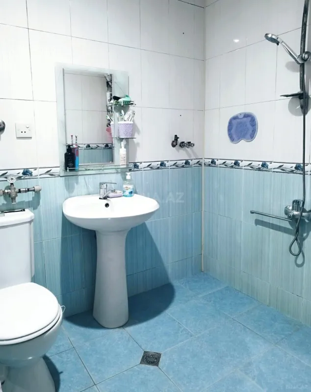 Satılır 3 otaqlı mənzil 82 m²