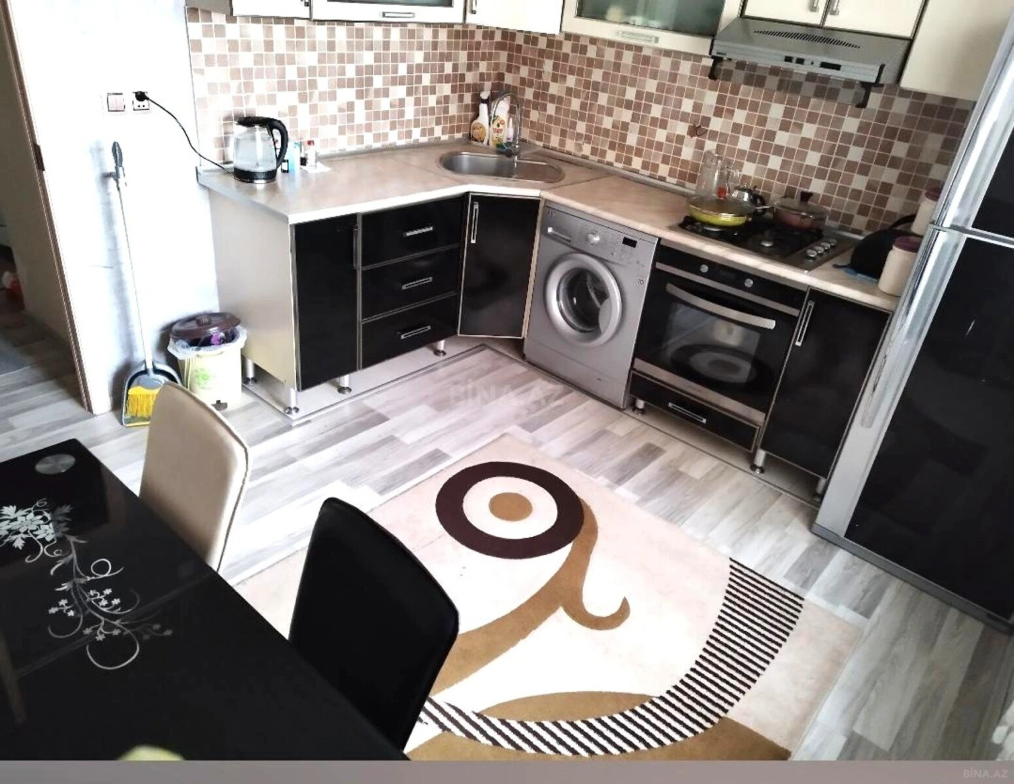 Satılır 3 otaqlı mənzil 82 m²