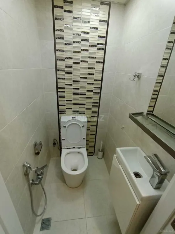 Kirayə verilir 2 otaqlı mənzil 70 m²