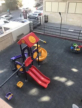 Kirayə verilir 2 otaqlı mənzil 55 m²