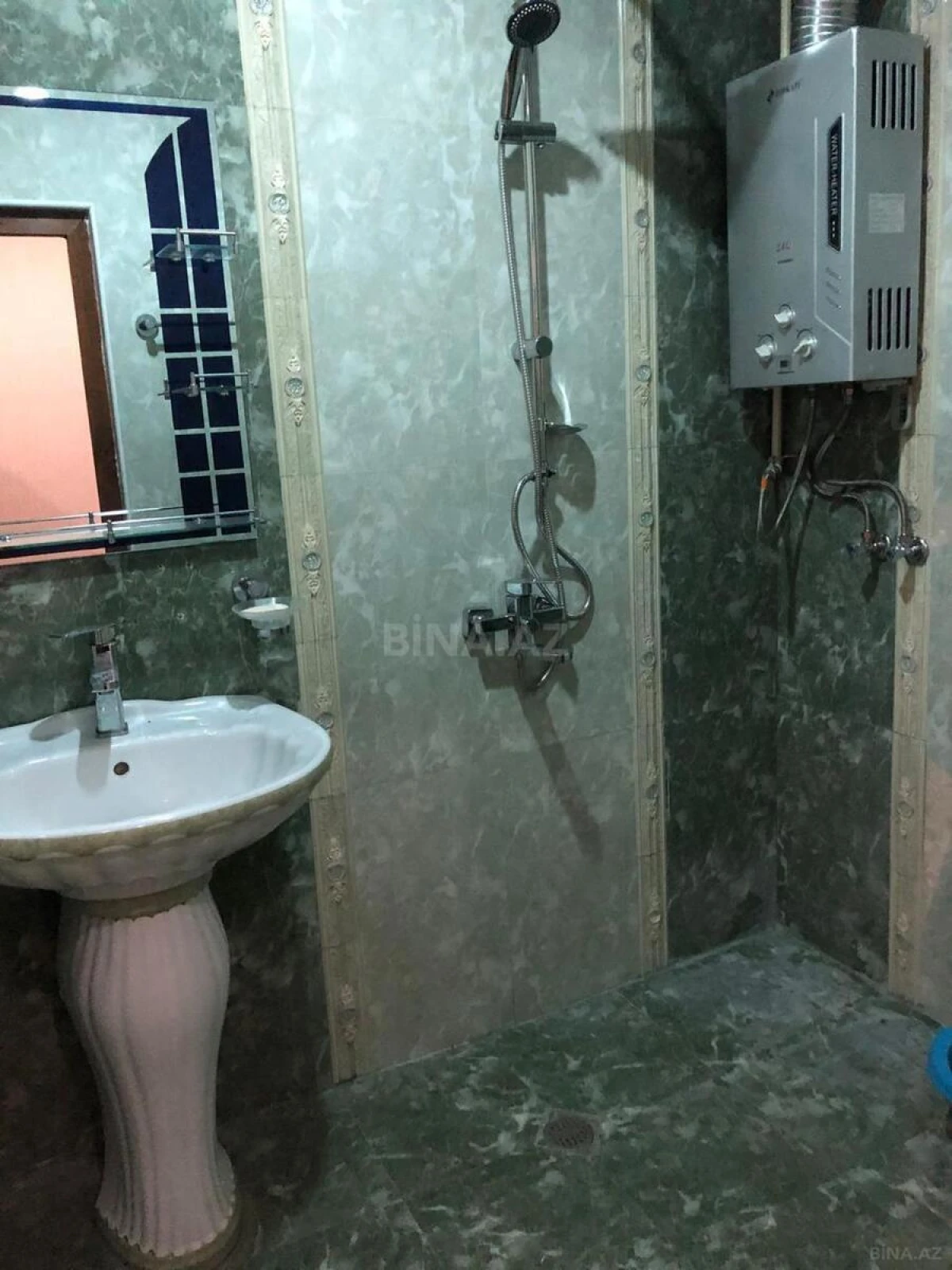 Kirayə verilir 3 otaqlı mənzil 80 m²