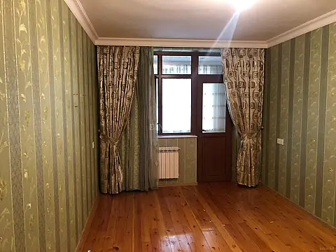 Kirayə verilir 3 otaqlı mənzil 80 m²