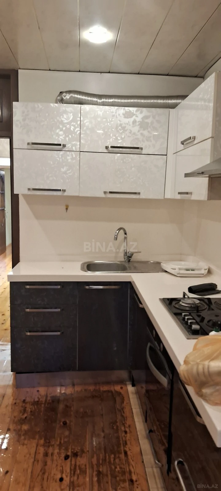 Kirayə verilir 3 otaqlı mənzil 80 m²