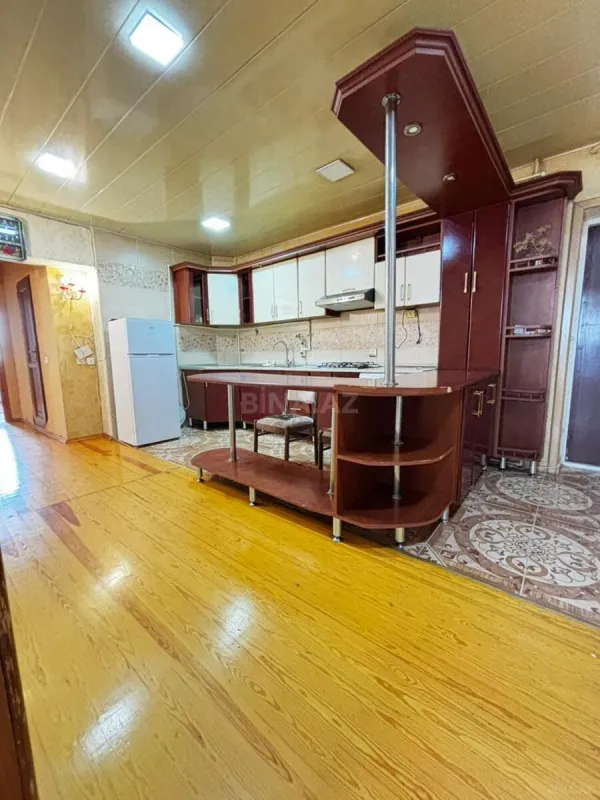 Kirayə verilir 3 otaqlı mənzil 85 m²