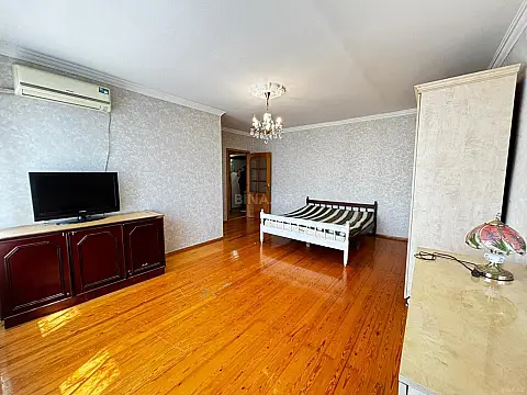 Kirayə verilir 3 otaqlı mənzil 85 m²