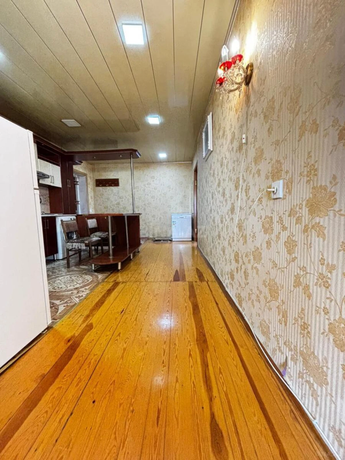 Kirayə verilir 3 otaqlı mənzil 85 m²