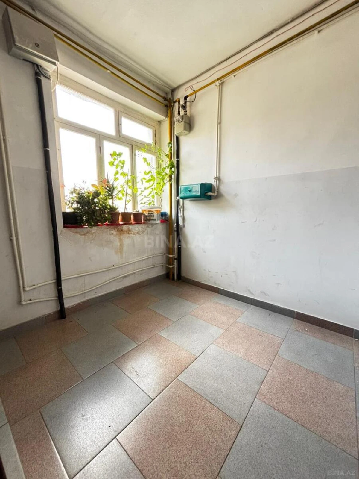 Kirayə verilir 3 otaqlı mənzil 85 m²