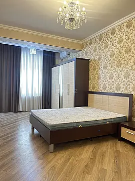 Kirayə verilir 1 otaqlı mənzil 60 m² — Bakı, İnşaatçılar 1 otaq 60.00 m²