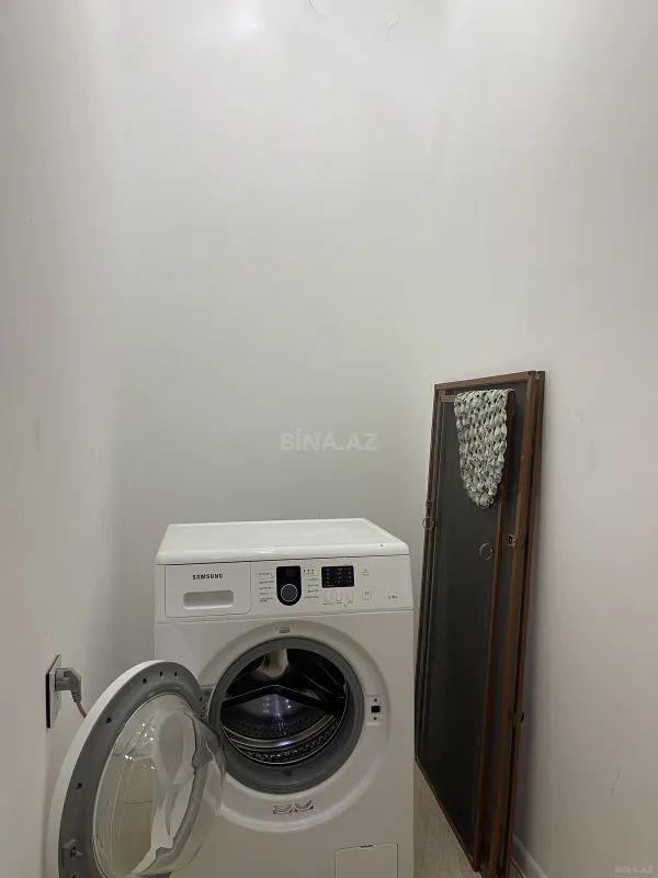 Kirayə verilir 1 otaqlı mənzil 60 m²