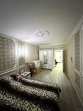 Satılır 2 otaqlı mənzil 57 m²