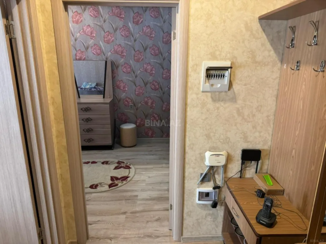 Kirayə verilir 2 otaqlı mənzil 85 m²